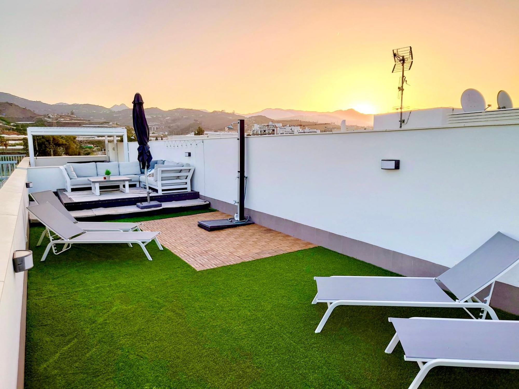 Four Bedroom Penthouse In Torrox Buitenkant foto